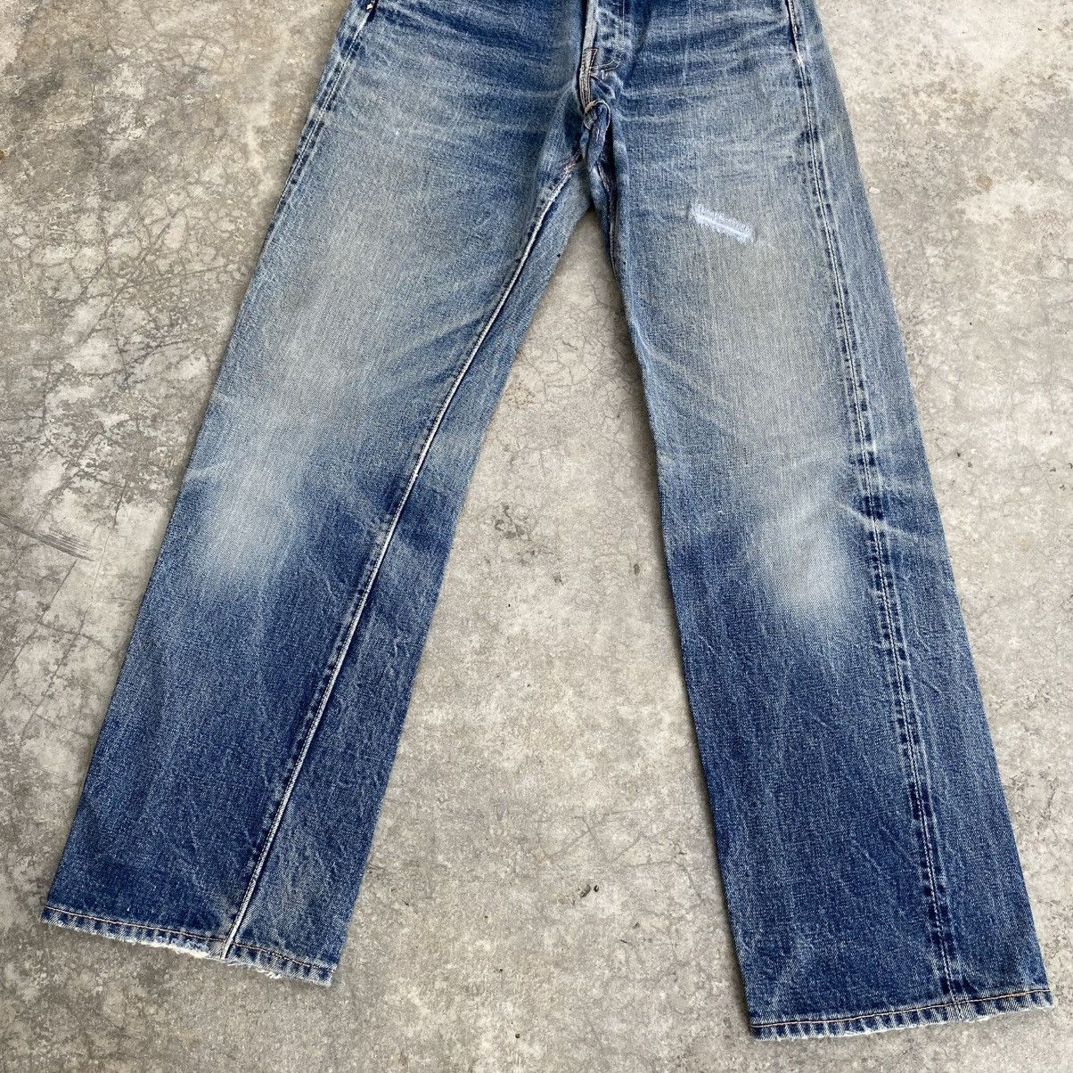 Denime Vintage 90’s Denime Faded Blue Distressed Selvedge Jeans Size US 29 - 5 Thumbnail