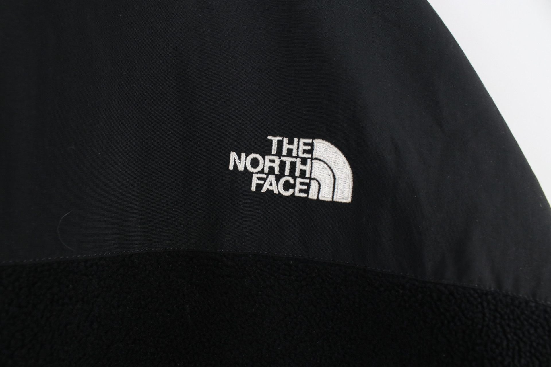 The North Face × Vintage Vintage The North Face Distressed Denali Fleece Jacket Black Size US XXL / EU 58 / 5 - 12 Thumbnail