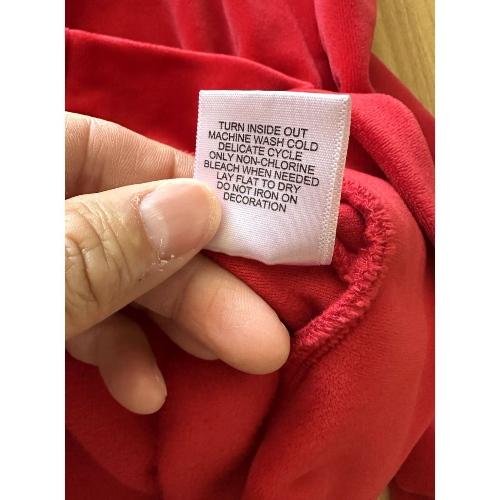 Juicy Couture VINTAGE Juicy Couture Hoodie Full Zip Velour Red XS Rhinestone Spellout 90s Y2K Women’s Small Zip Hoodie) Size XS / US 0-2 / IT 36-38 - 7 Thumbnail