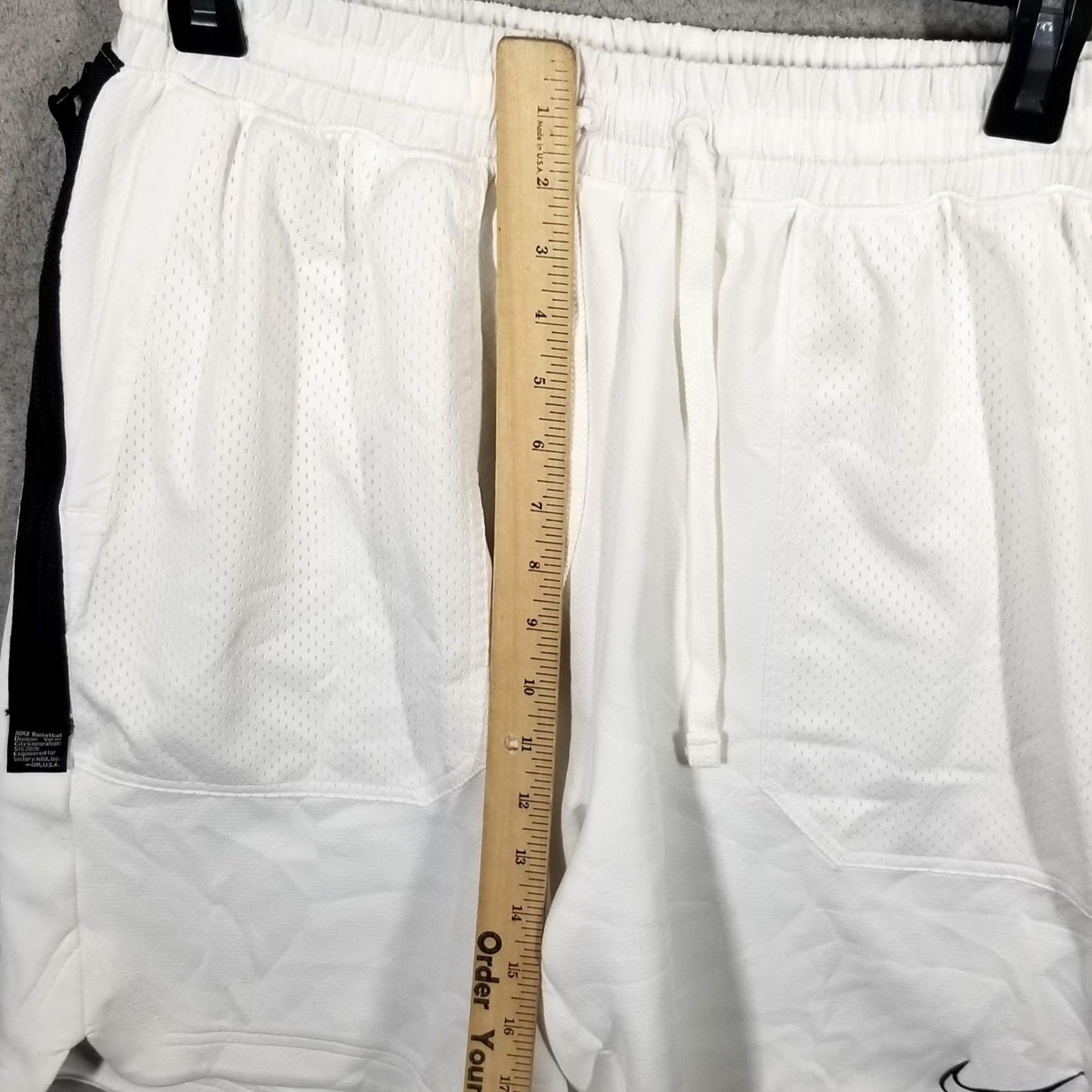 Nike Nike Dri-FIT Shorts Mens Medium White Loose Fit Athletic Basketball CD0312-121 Size US 31 - 7 Thumbnail
