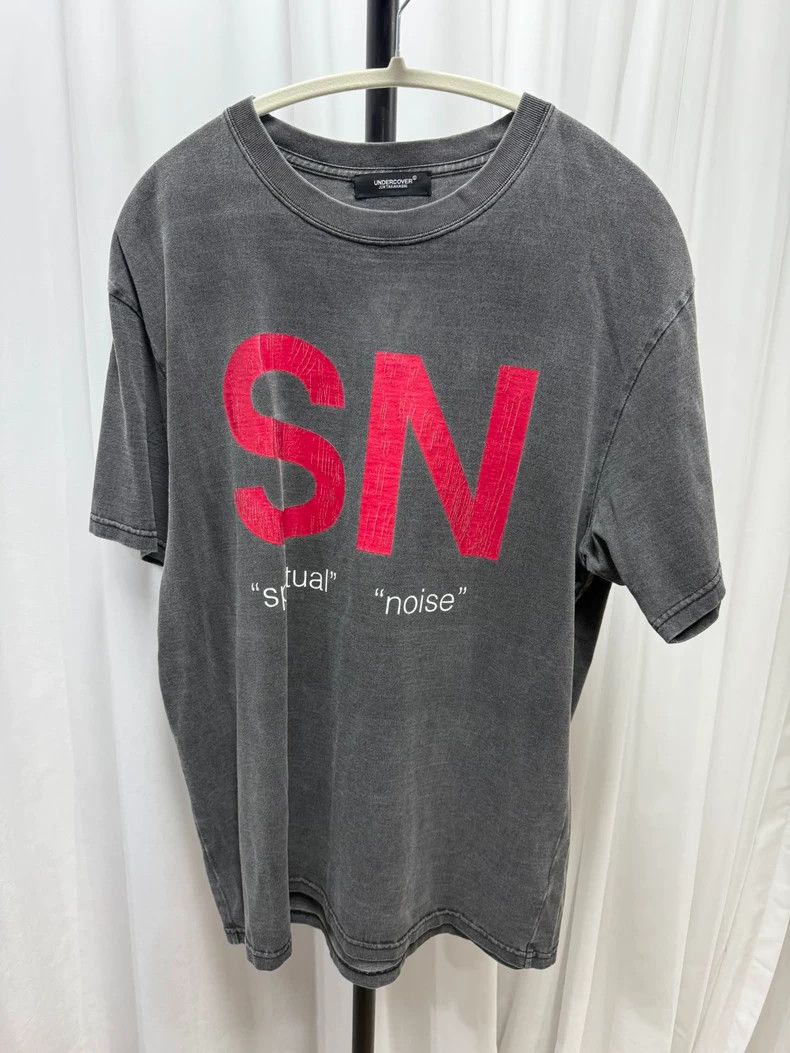 UNDERCOVER Short Sleeve T-Shirt in Gray