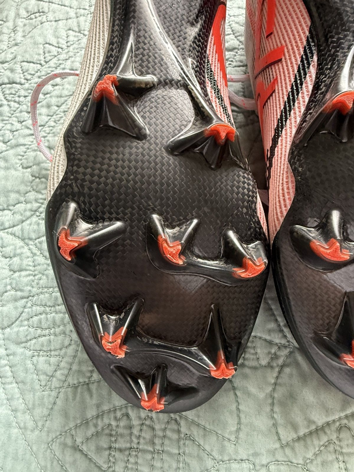 Puma Puma Ultra 5 Carbon FG Soccer Cleats Size US 10 / EU 43 - 22 Thumbnail