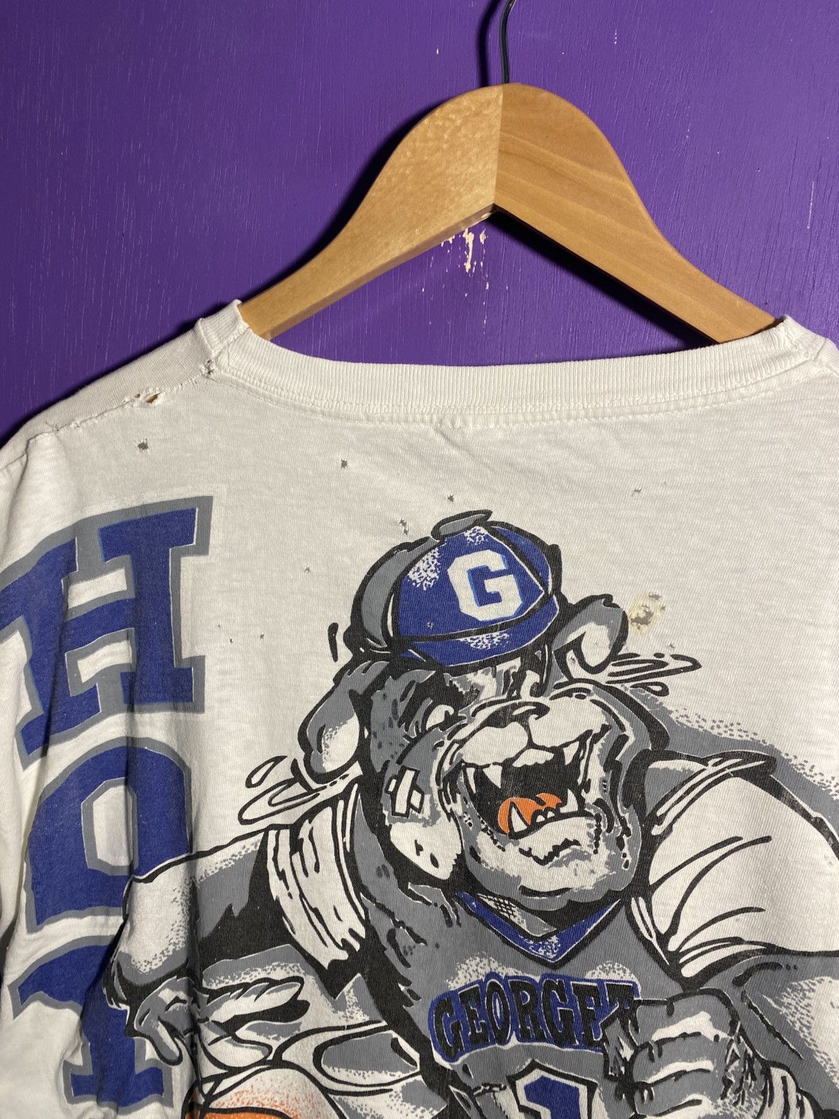Other Vintage 90s Georgetown Hoyas basketball AOP t-shirt Size US L / EU 52-54 / 3 - 3 Thumbnail
