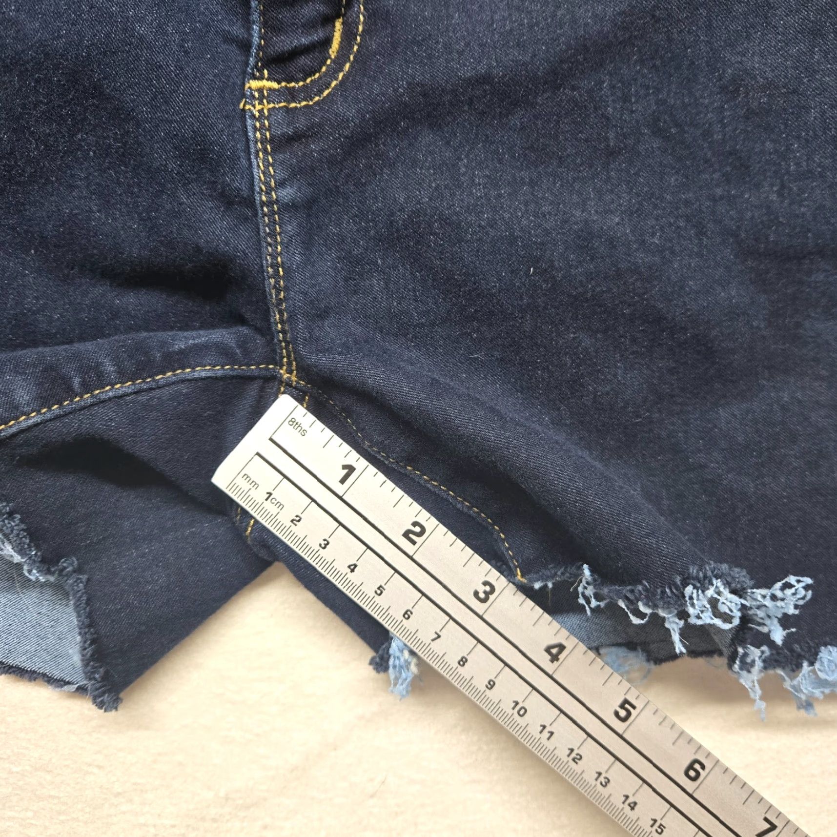 Michael Kors MICHAEL KORS Dark Blue Cut-Off Denim Jeans Adult Women's Size 4 Size 27" / US 4 / IT 40 - 7 Thumbnail