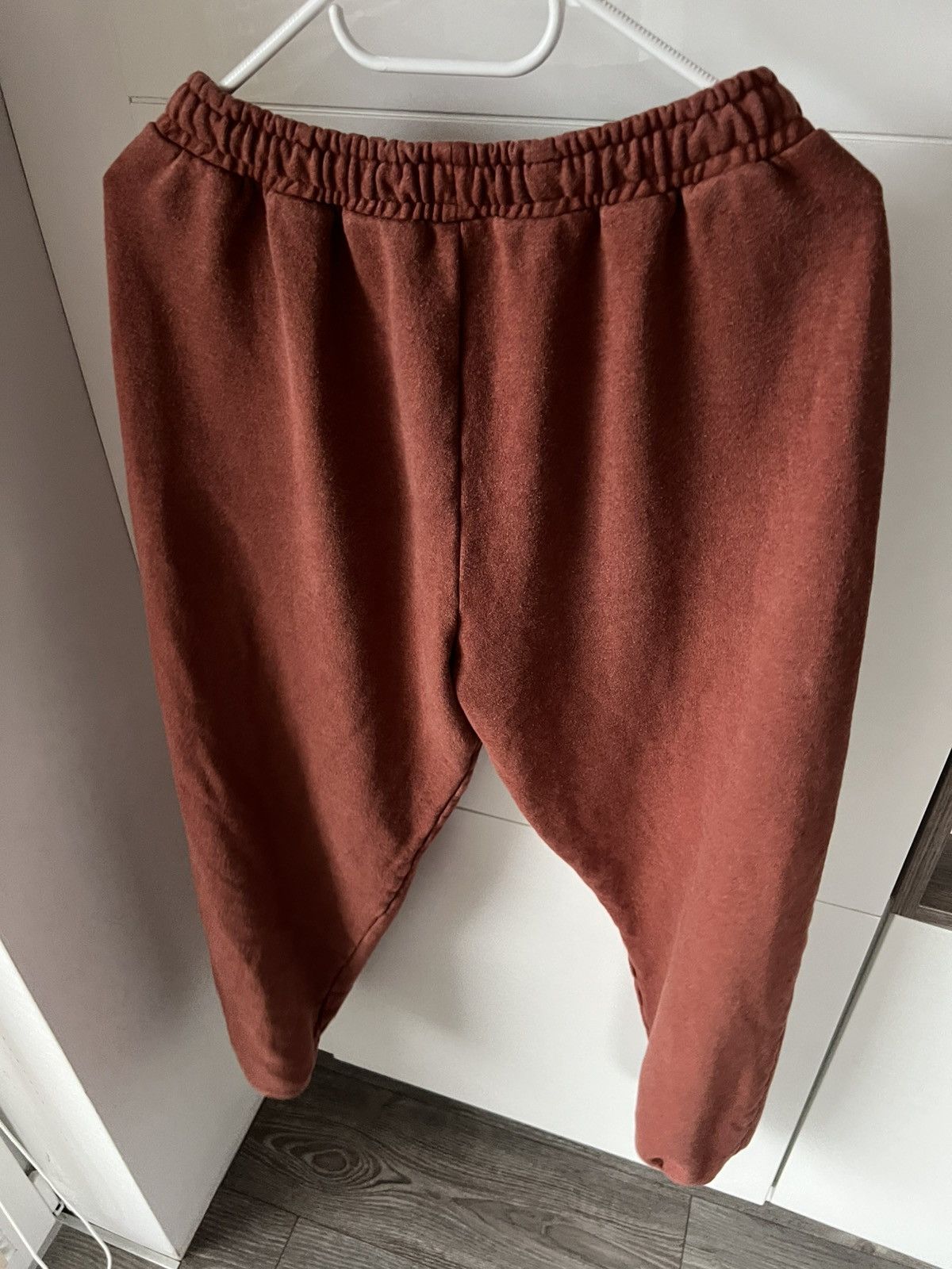 Gymshark Gymshark Red Onyx Embroidered Logo Buggy Sport Jogger Pants Size US 34 / EU 50 - 7 Thumbnail