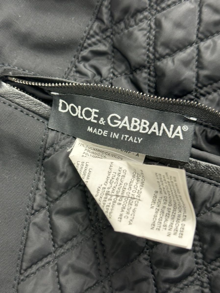 Dolce & Gabbana Dolce Gabbana Famiglia Love Jacket in Black (46 S) Size US S / EU 44-46 / 1 - 9 Thumbnail