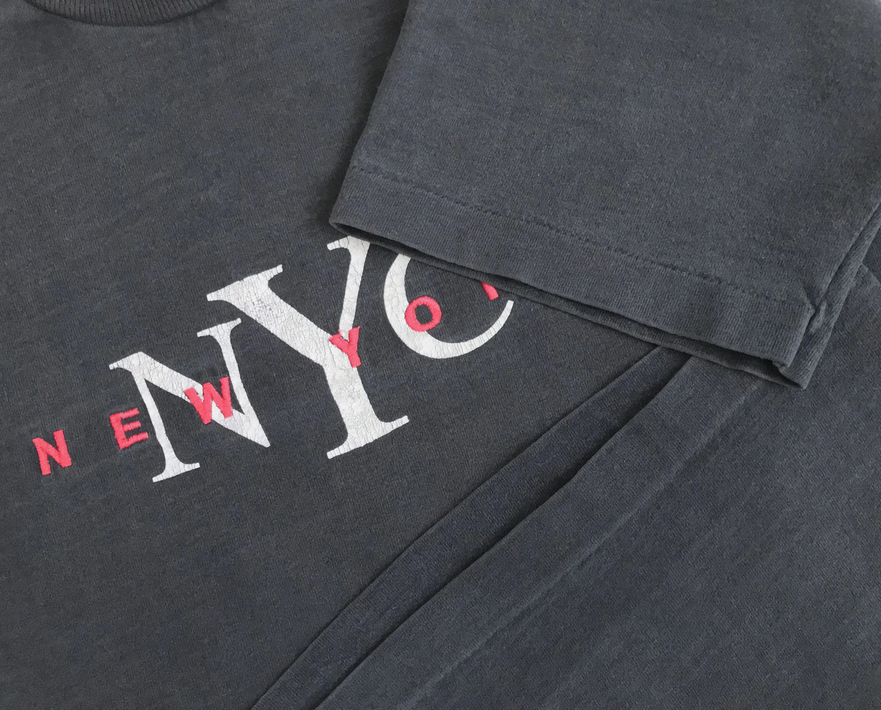 Fruit Of The Loom Vintage 80s 90s NEW YORK City T shirt Single stitch Tee Size US S / EU 44-46 / 1 - 5 Thumbnail