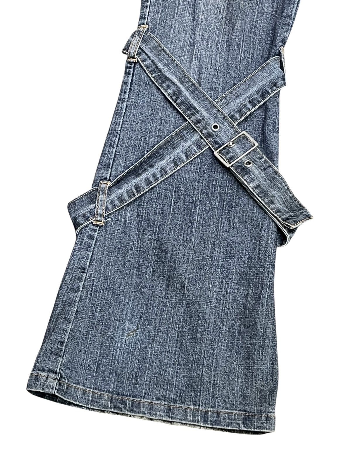 Fragment Design Vintage PLAYCHESS Japan Grunge Cross Bondage Flare Denim Size 29" - 5 Thumbnail