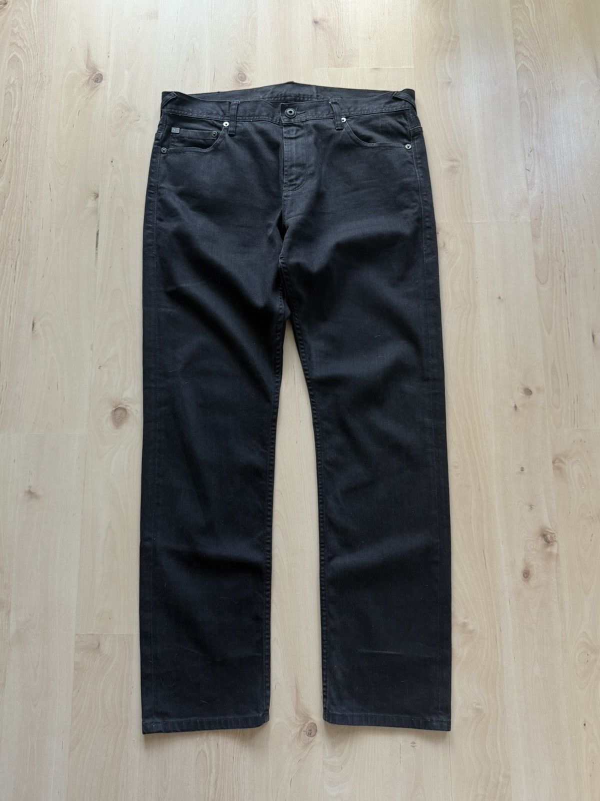 Armani Exchange Armani Exchange metal logo baggy raw denim jeans Size US 34 / EU 50 - 2 Thumbnail