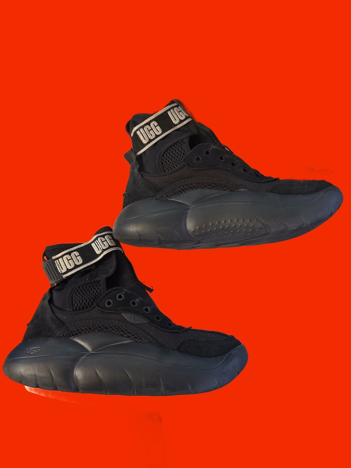 Ugg UGG La Cloud Hi Trainer Size US 8.5 / IT 38.5 - 6 Thumbnail