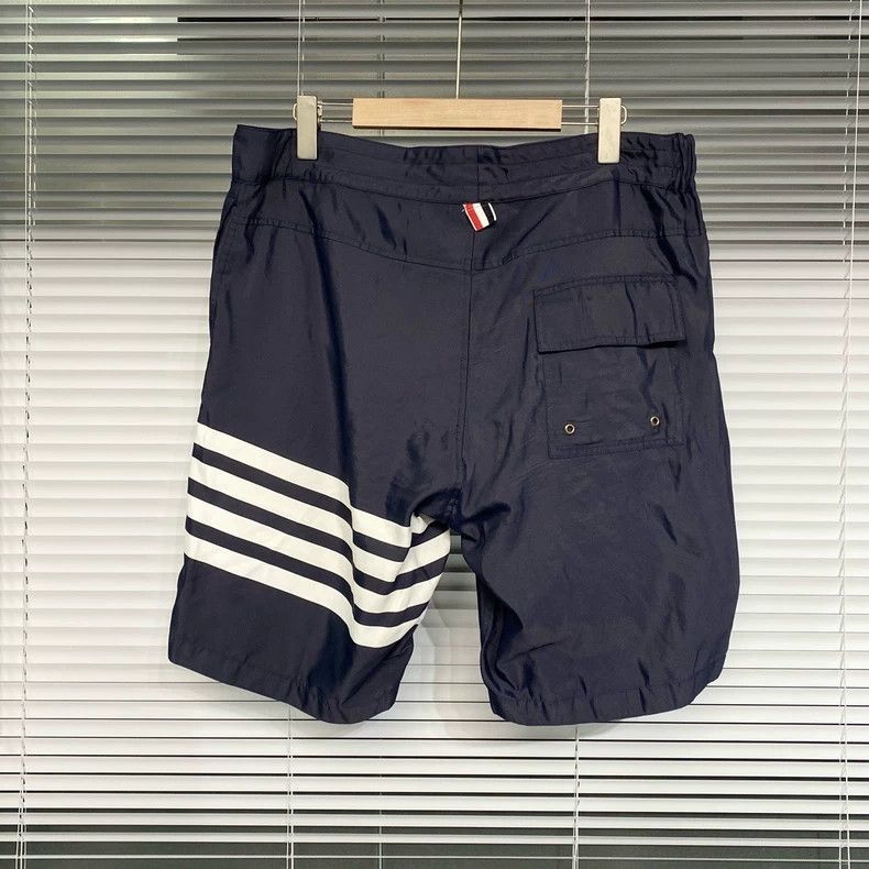 Thom Browne Thom Browne size3 Casual shorts Size US 27 - 2 Thumbnail