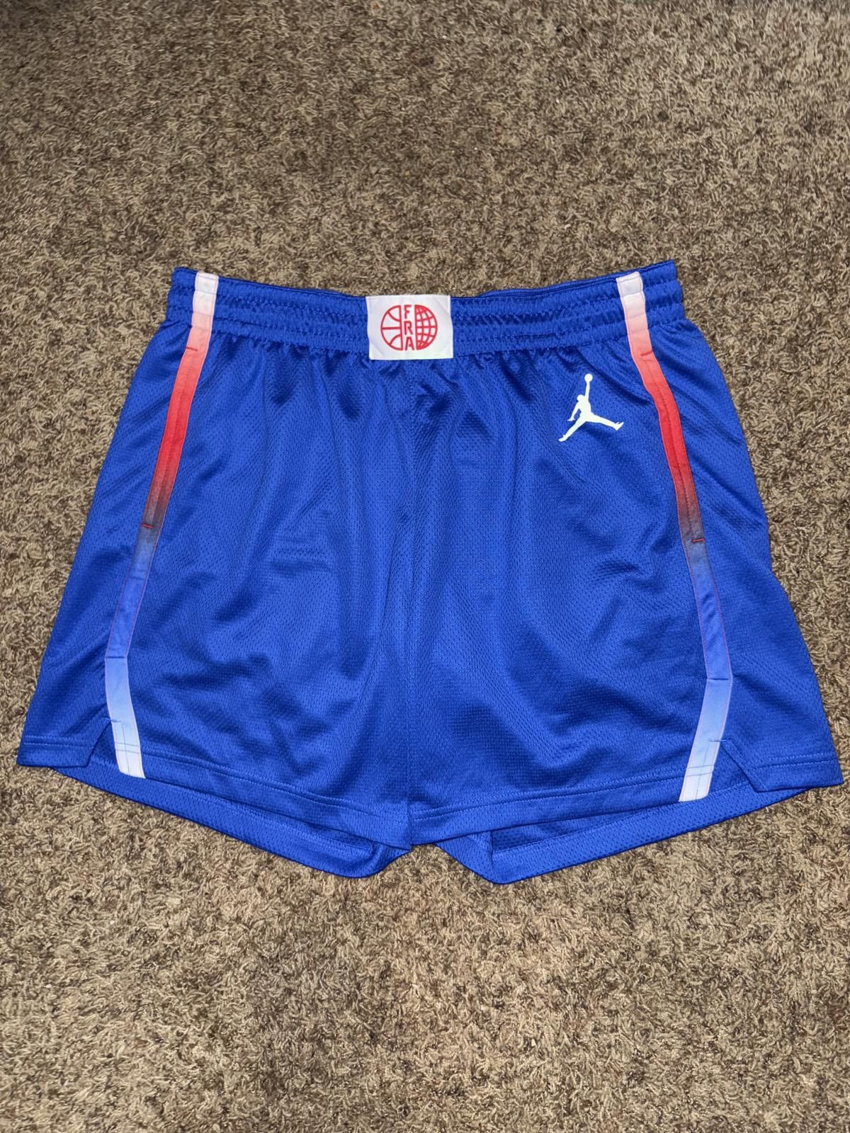 Nike Jordan Women’s Olympic Team France Limited Road Short Sample Size 32" / US 10 / IT 46 - 1 Thumbnail