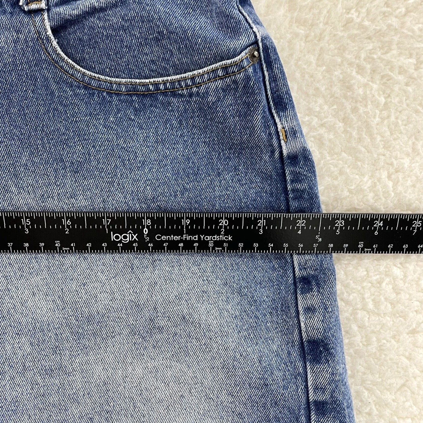 Vintage VINTAGE Zana Di Denim Shorts Women's 18 High Waisted 100% Cotton Blue Grunge 90s Y2K"} Size 40" / US 18 - 7 Thumbnail