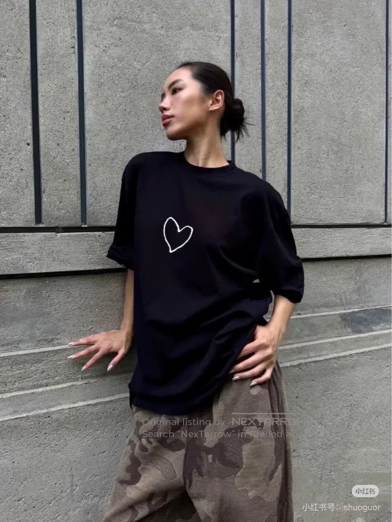 Balenciaga Balenciaga Valentine's day limited love logo short sleeves Size US M / EU 48-50 / 2 - 6 Thumbnail
