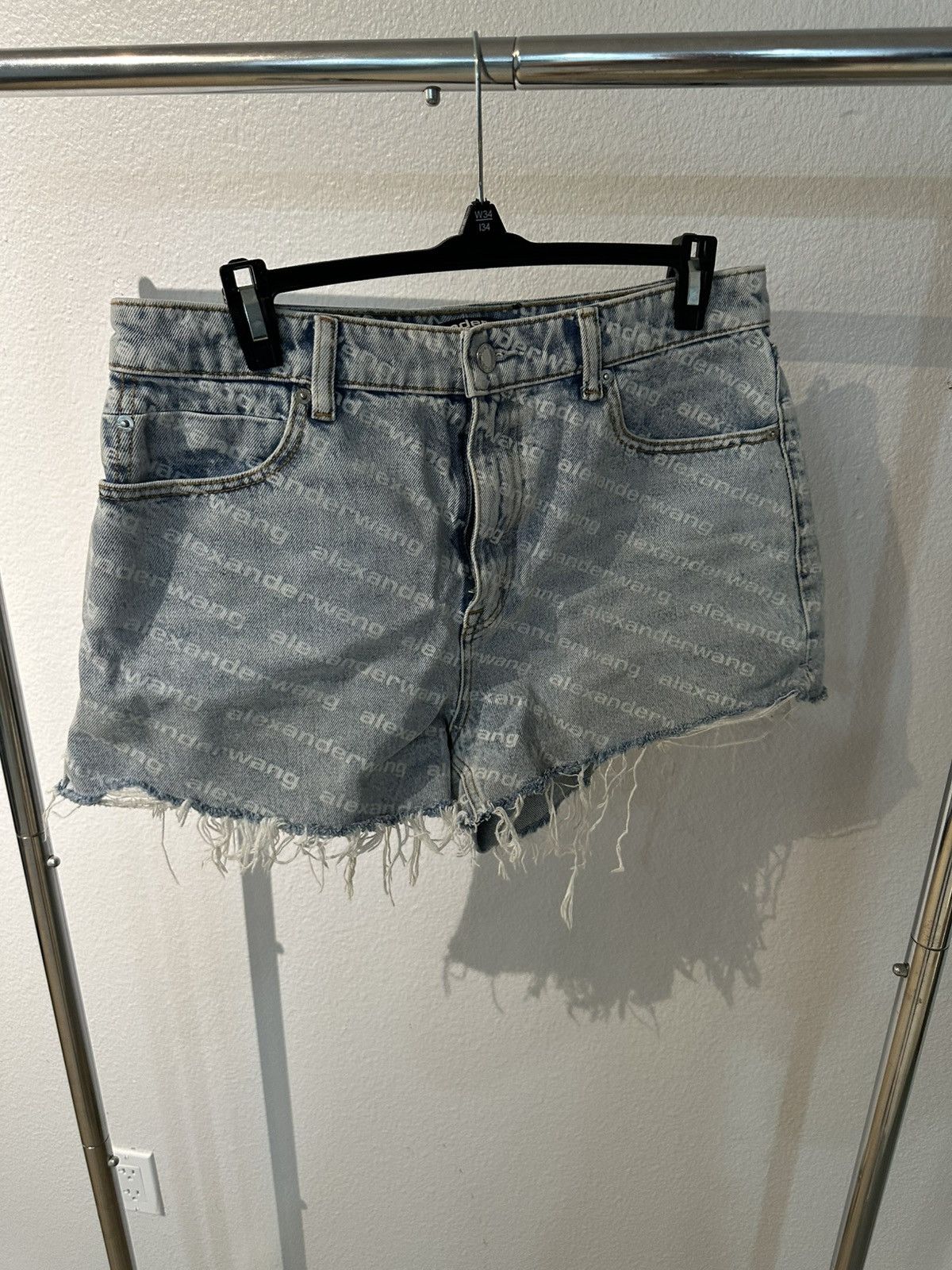 Alexander Wang Alexander Wang Bite High Rise Shirts Size 30" / US 8 / IT 44 - 1 Thumbnail