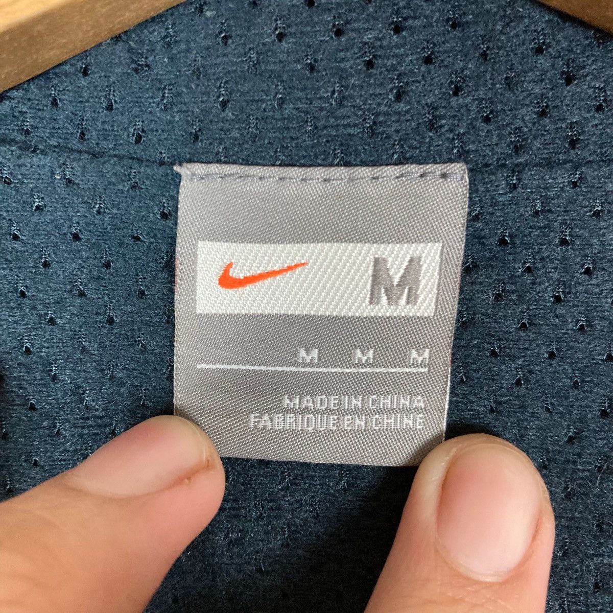 Nike Nike Mini Logo Full Zipper Jacket Size M / US 6-8 / IT 42-44 - 9 Thumbnail