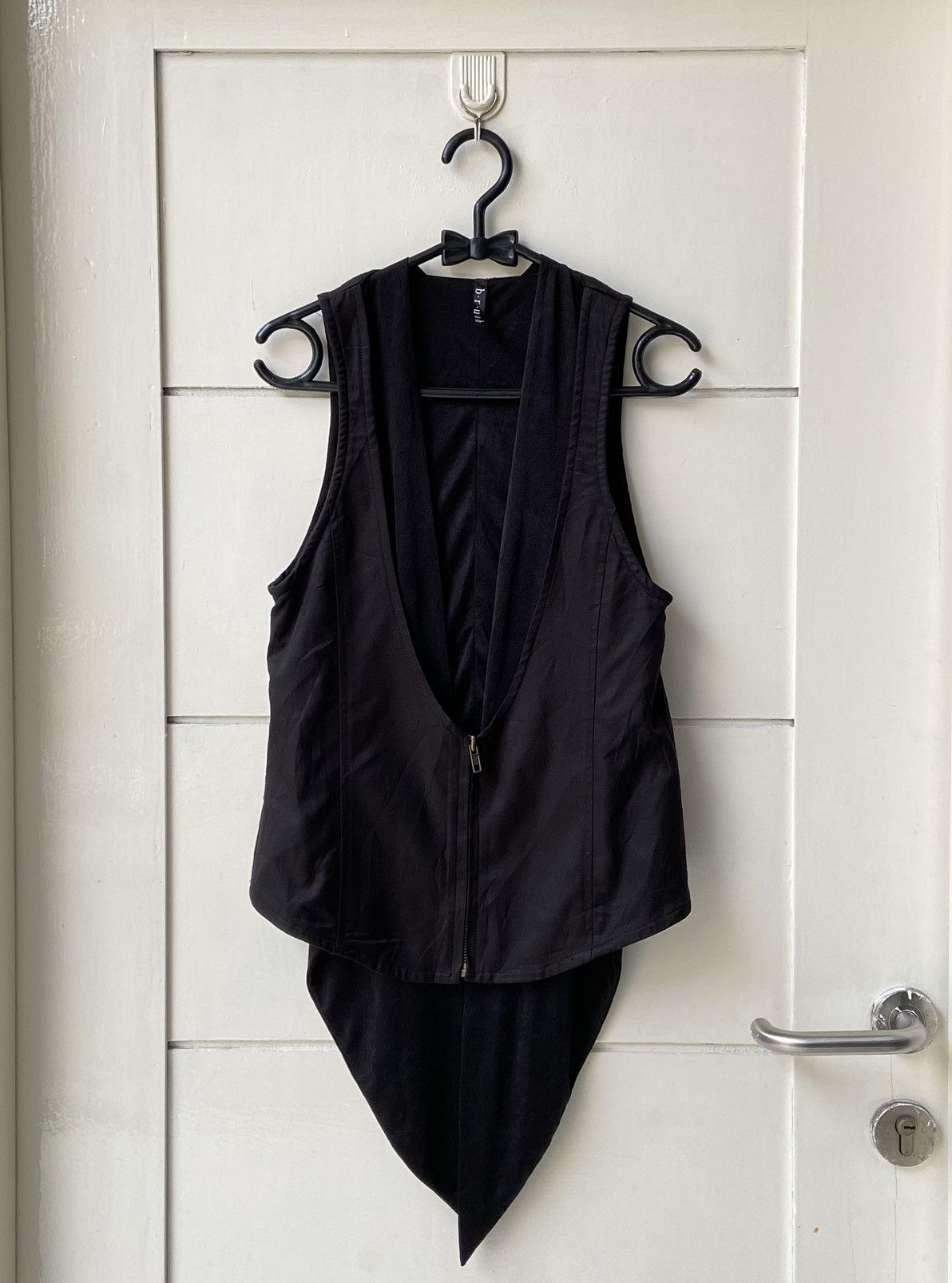 Designer × Japanese Brand B.R.U.S.H Black Vest Size US XXS / EU 40 - 1 Thumbnail