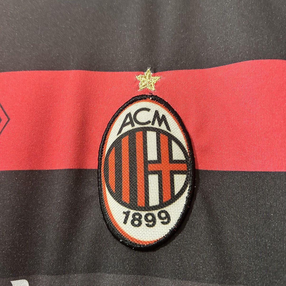 Other AC Milan 2017-18 Soccer Jersey Black/Red Men’s Medium Size US M / EU 48-50 / 2 - 4 Thumbnail