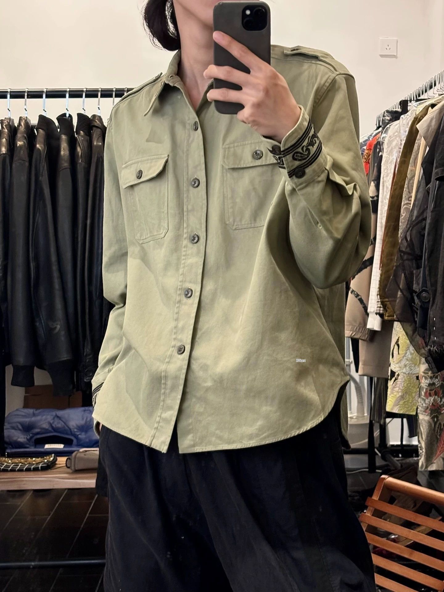 Alexander McQueen Green Long-Sleeve Button-Up Shirt XL Size US XL / EU 56 / 4 - 1 Thumbnail
