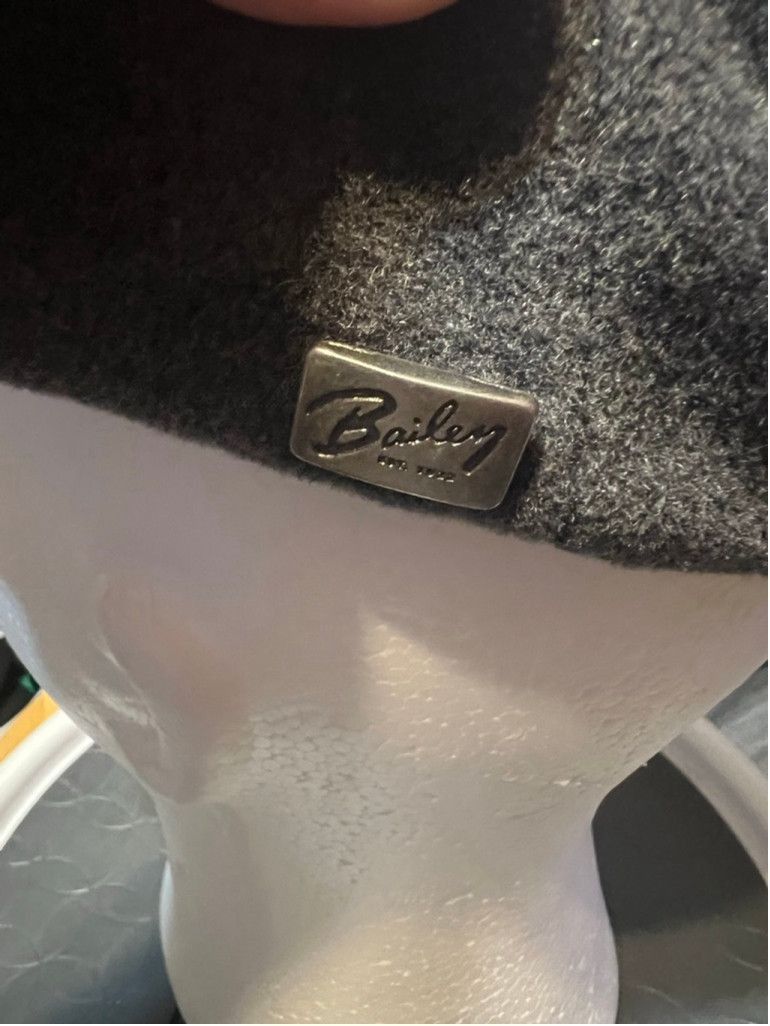 Vintage Vintage Bailey of Hollywood Gray Wool Blend Newsboy Cap Size 30 - 6 Thumbnail