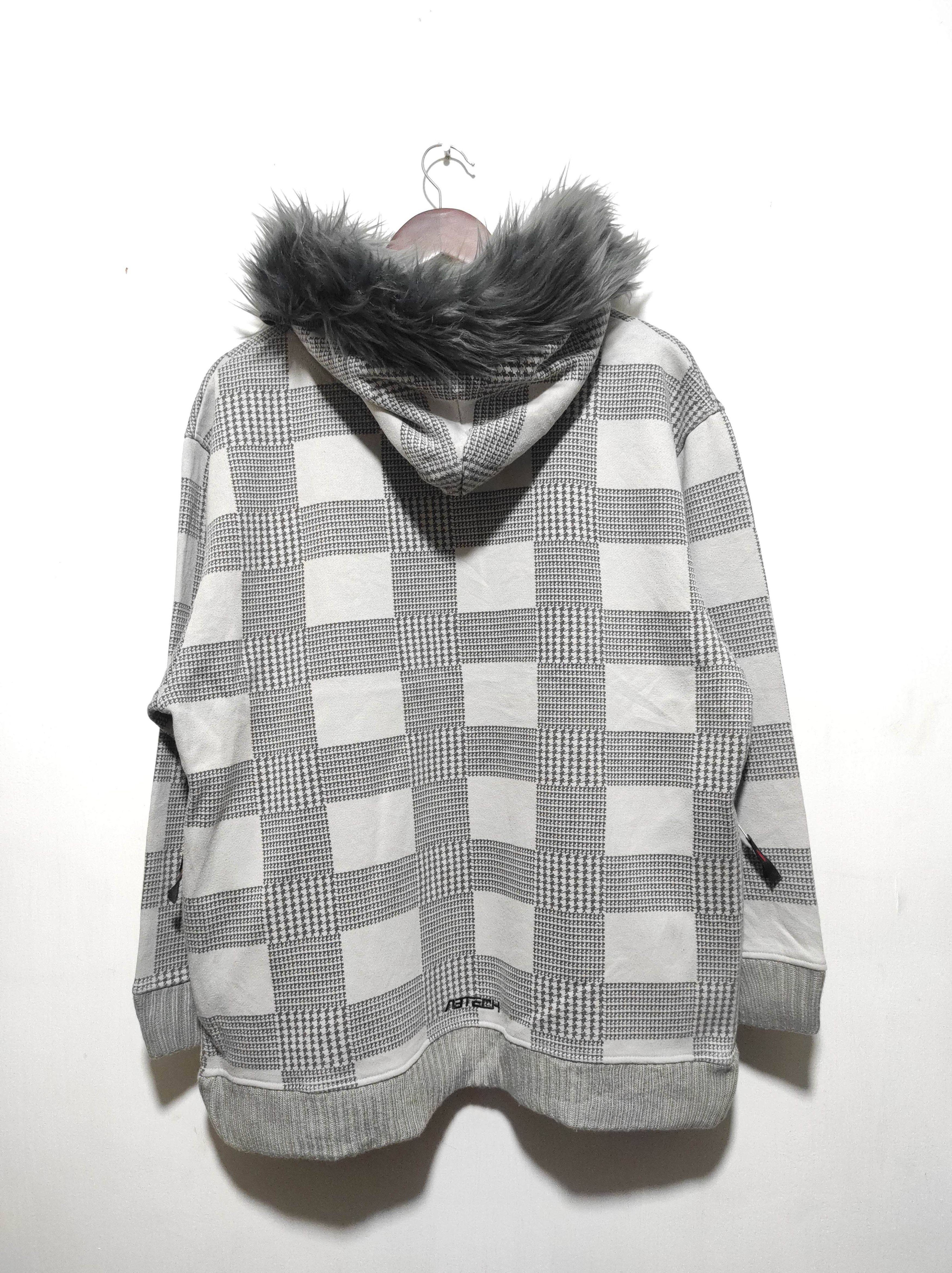 Hysteric Glamour AB-TECH Sports Embroidery Spell Out Fur hoodie Size US L / EU 52-54 / 3 - 12 Thumbnail
