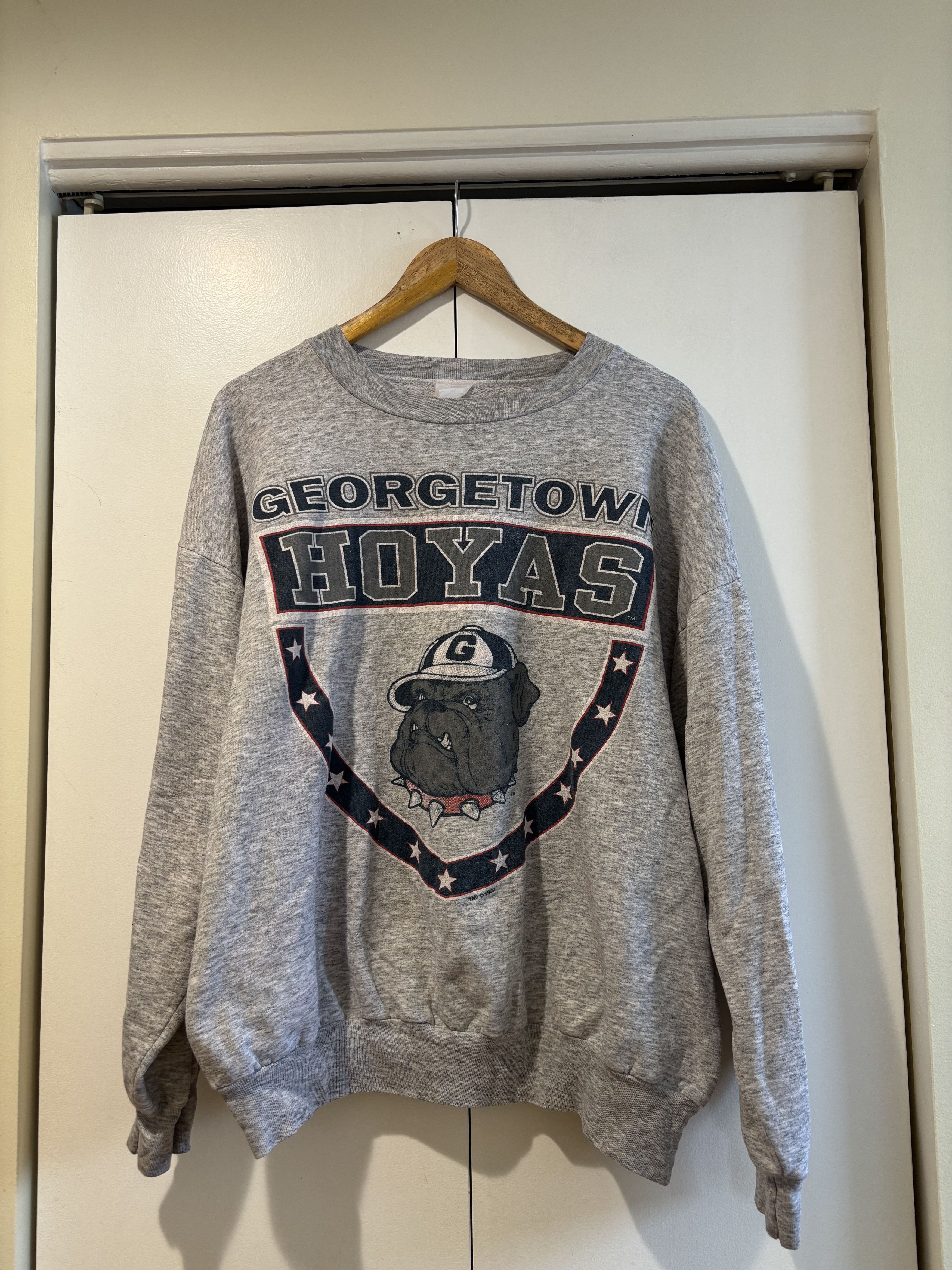 Vintage Dated 1992 Georgetown Hoyas Crewneck Size US L / EU 52-54 / 3 - 2 Thumbnail