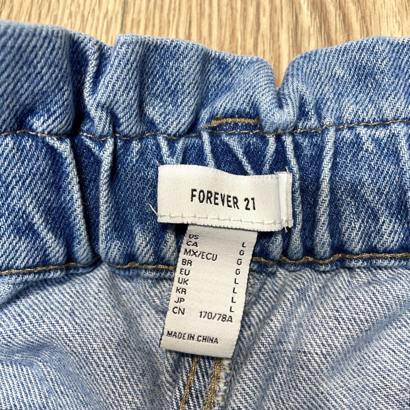 Forever 21 VINTAGE Forever 21 Blue Paperbag Waist High Rise Cotton Jeans Womens Large Elastic Waist Size 36" / US 14 / IT 50 - 2 Thumbnail