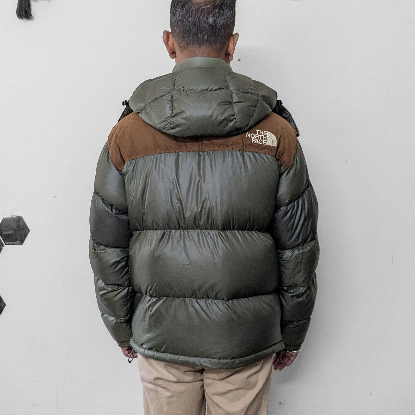 The North Face The North Face 700 1996 retro nuptse puffer green & brown Size US M / EU 48-50 / 2 - 2 Thumbnail