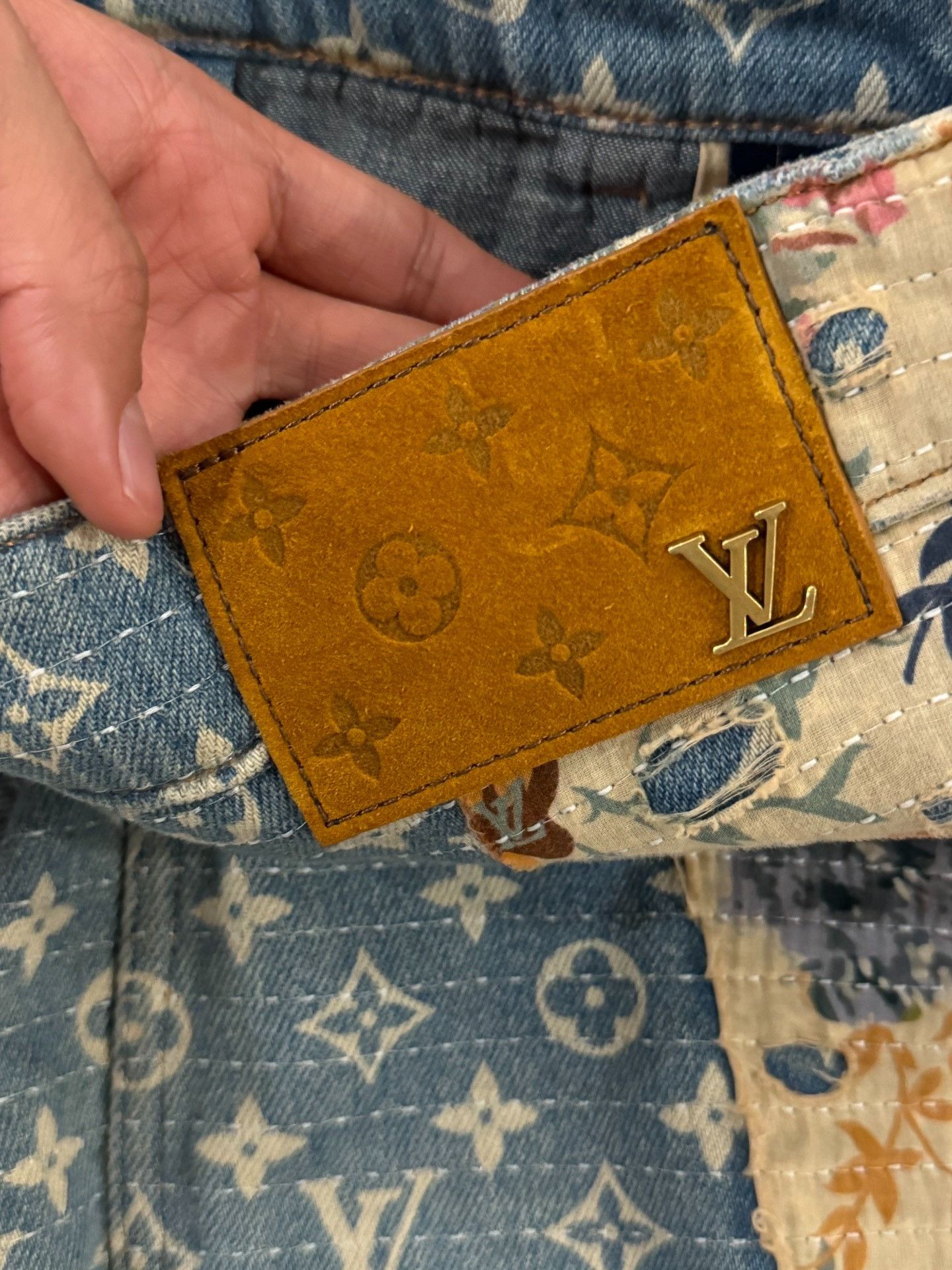 Louis Vuitton Louis Vuitton Floral BORO Jeans 2501-Nextarrow Size US 31 - 6 Thumbnail