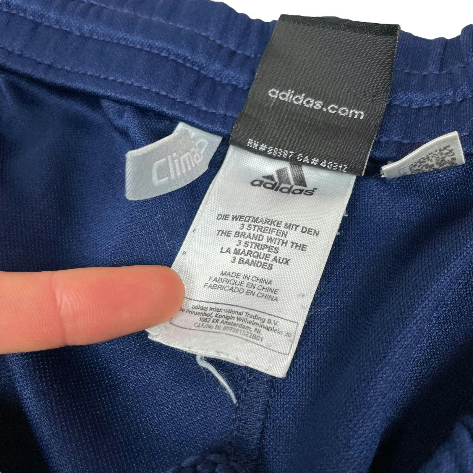 Adidas Adidas Men Blue FC Schalke 04 Drawstring Athletic Shorts 34 Size US 34 / EU 50 - 11 Thumbnail