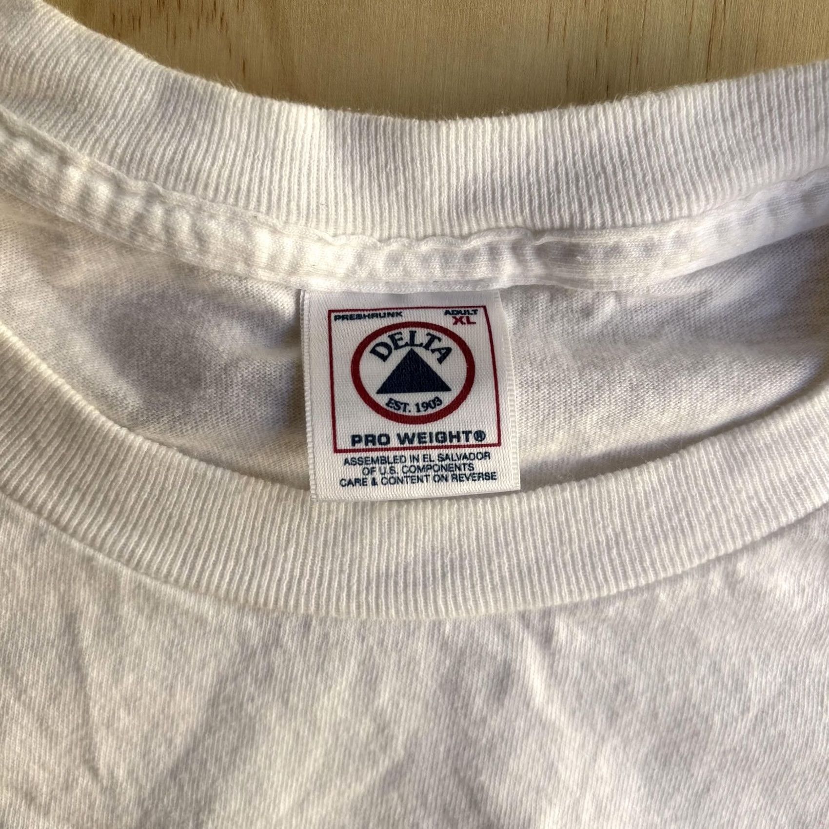Delta VINTAGE 1999 QE2 JAZZ FESTIVAL Delta Shirt Mens XL White Crew Tee T-Shirt Size US XL / EU 56 / 4 - 3 Thumbnail