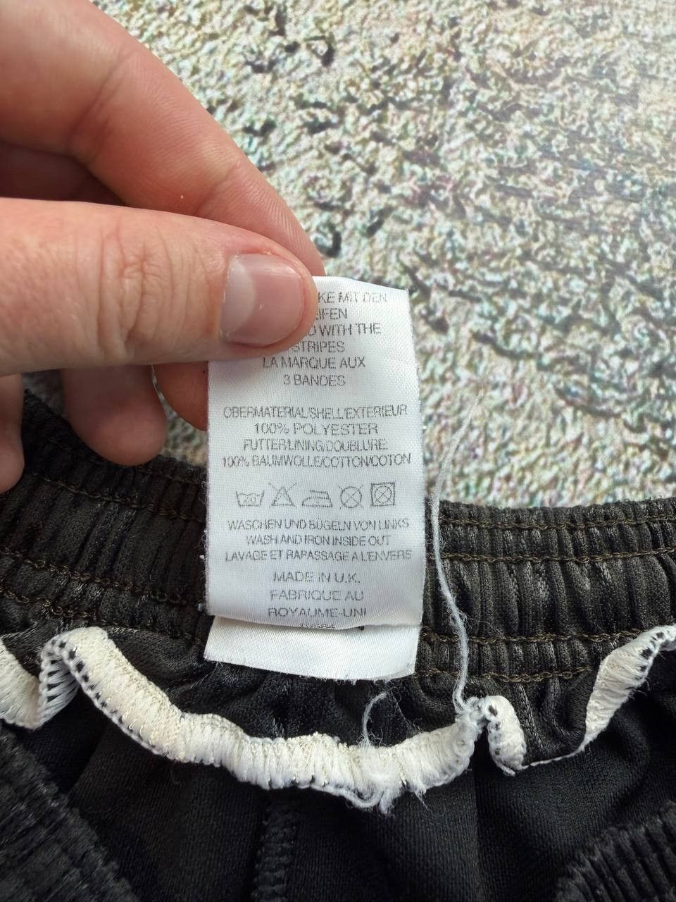 Adidas Vintage adidas shiny shorts Size US 34 / EU 50 - 3 Thumbnail