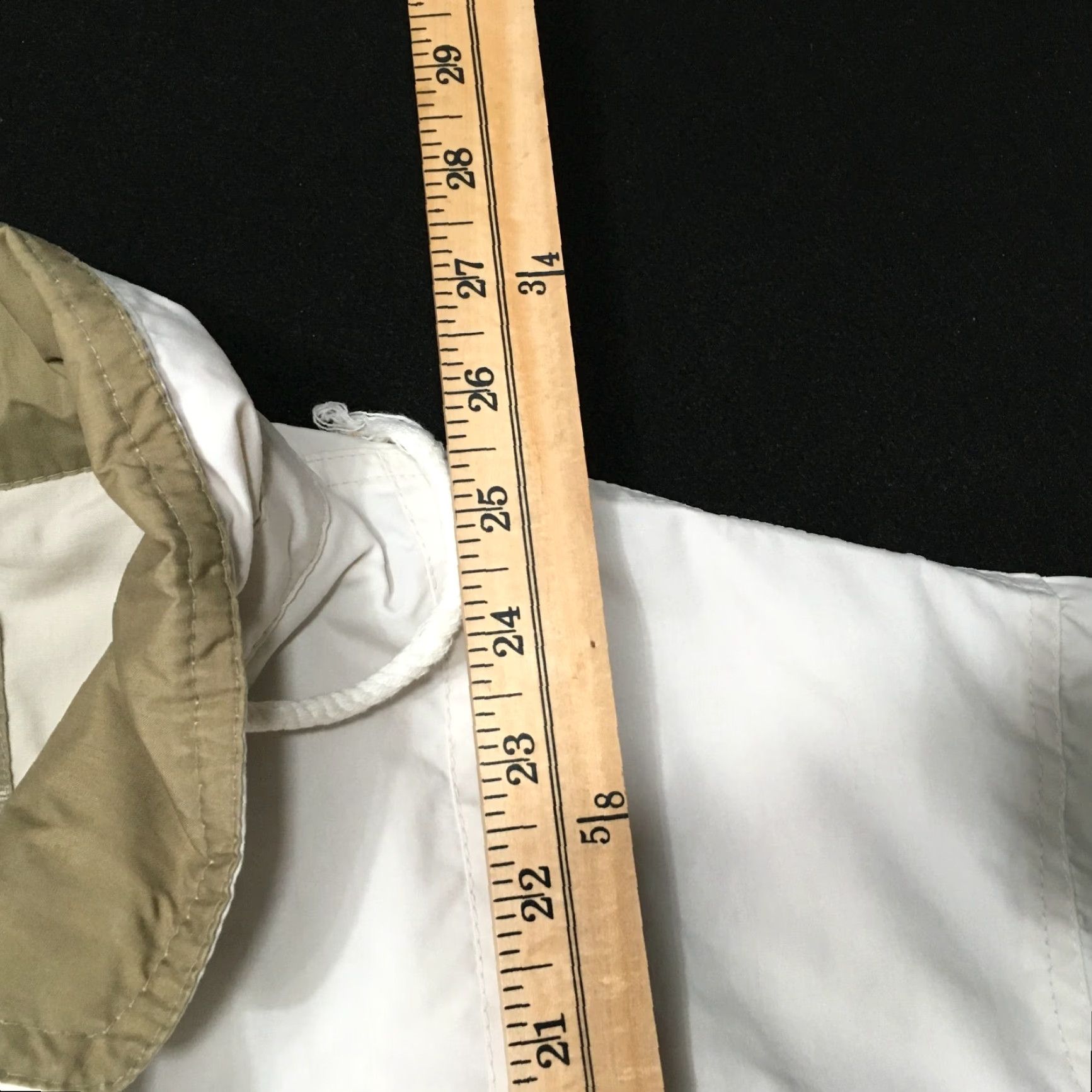 London Fog VINTAGE London Fog Jacket Mens L Windbreaker Full Zip Lightweight Ivory Heading to 90s or classic style Size US L / EU 52-54 / 3 - 7 Thumbnail