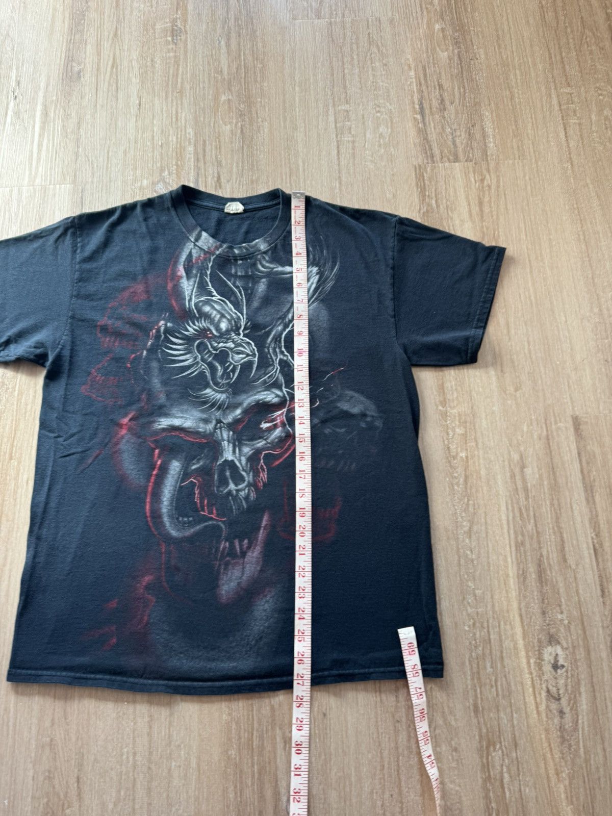 Gildan y2k grunge skull dragon tee Size US L / EU 52-54 / 3 - 6 Thumbnail