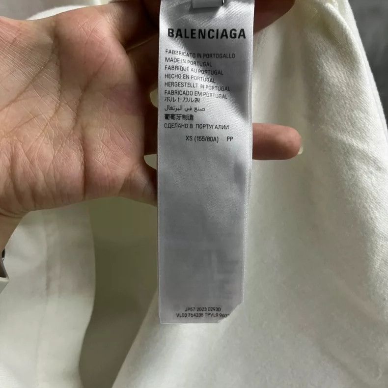 Balenciaga Balenciaga Off-white hand-painted monogrammed beach print Size US XS / EU 42 / 0 - 4 Thumbnail