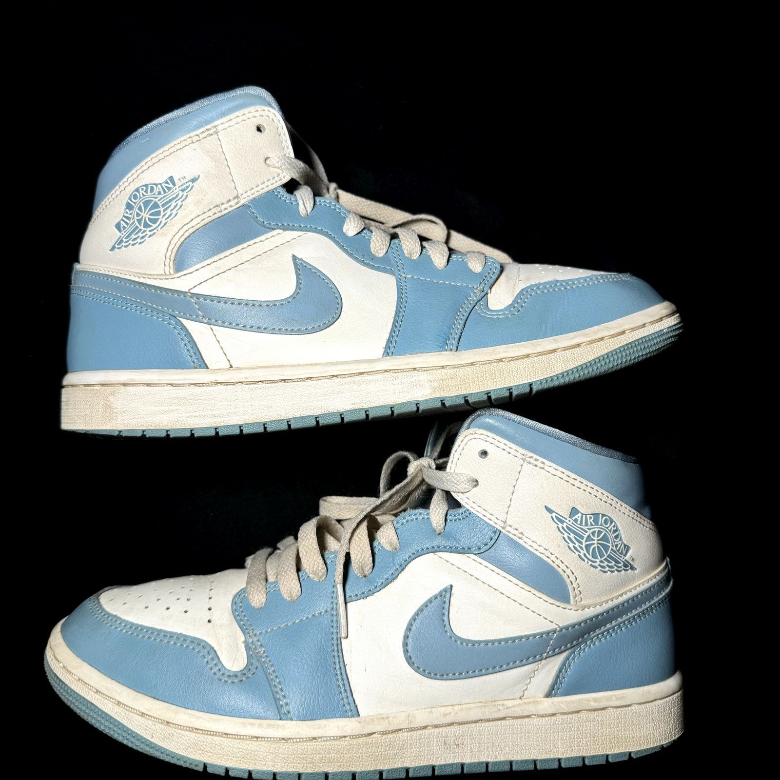Jordan Brand × Nike Wmns Air Jordan 1 Mid University Blue Women's Shoes - Size 9 Size US 9 / IT 39 - 2 Thumbnail
