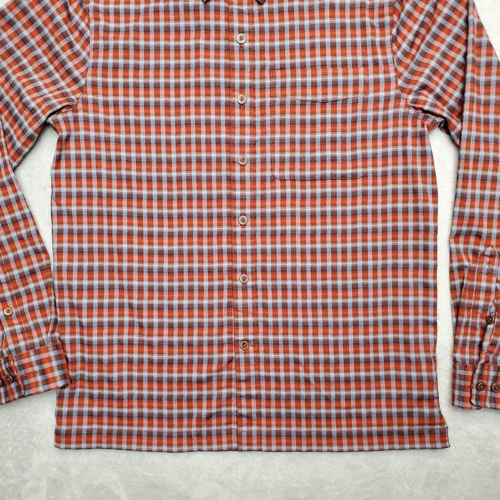 Royal Robbins VINTAGE Royal Robbins Shirt Mens M Red Plaid Performance Stretch Outdoors Size US M / EU 48-50 / 2 - 3 Thumbnail