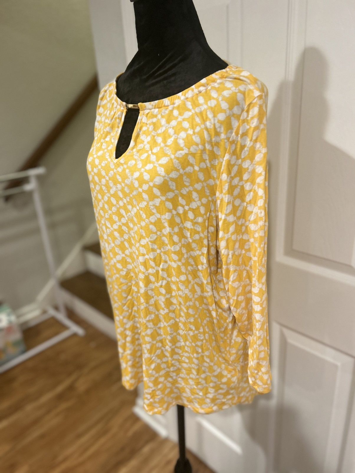 Michael Kors Michael Kors Yellow and White Long Sleeved Blouse Size XL Size XL / US 12-14 / IT 48-50 - 3 Thumbnail