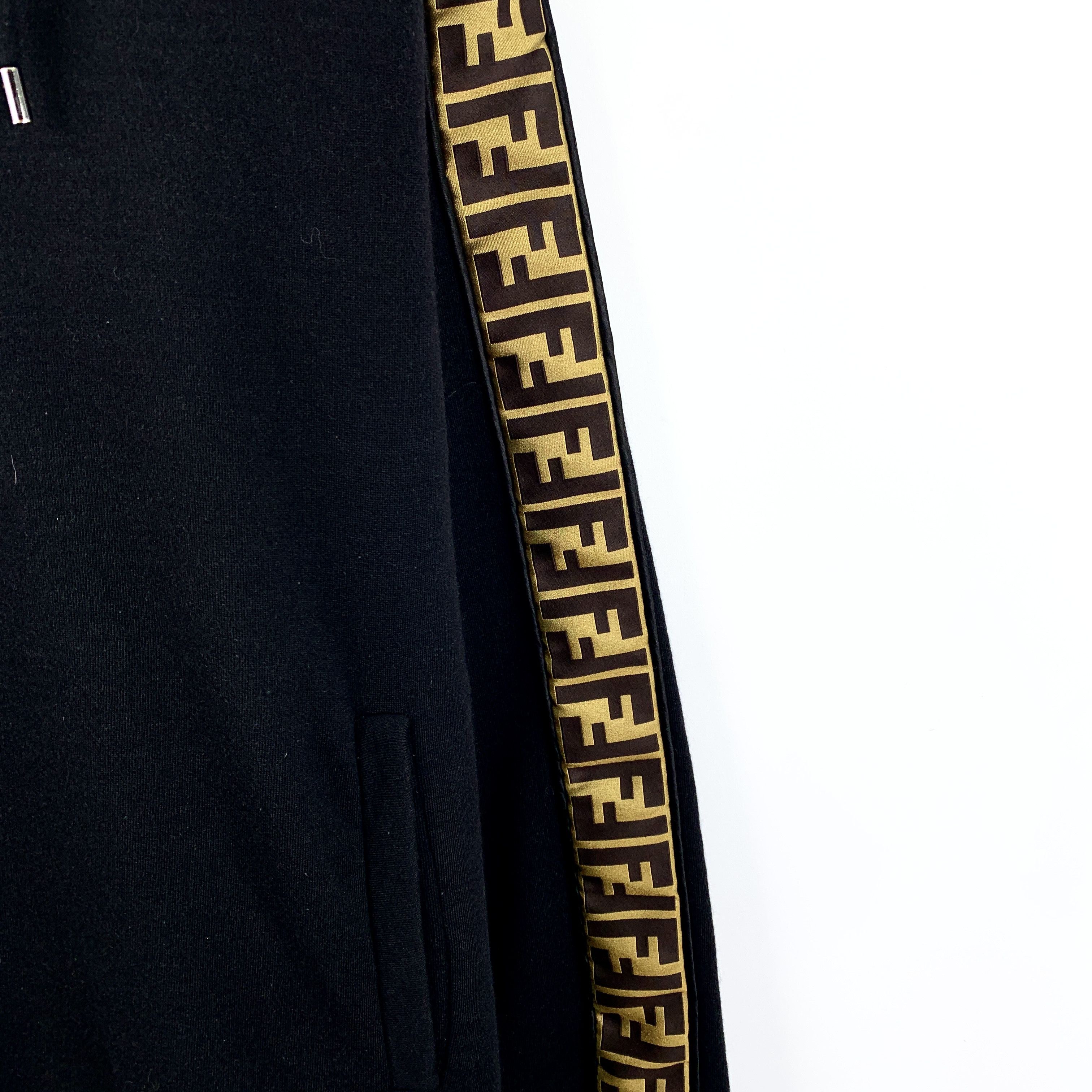 Fendi Fendi Hoodie Side Logo Black (Size L) Size US L / EU 52-54 / 3 - 6 Thumbnail
