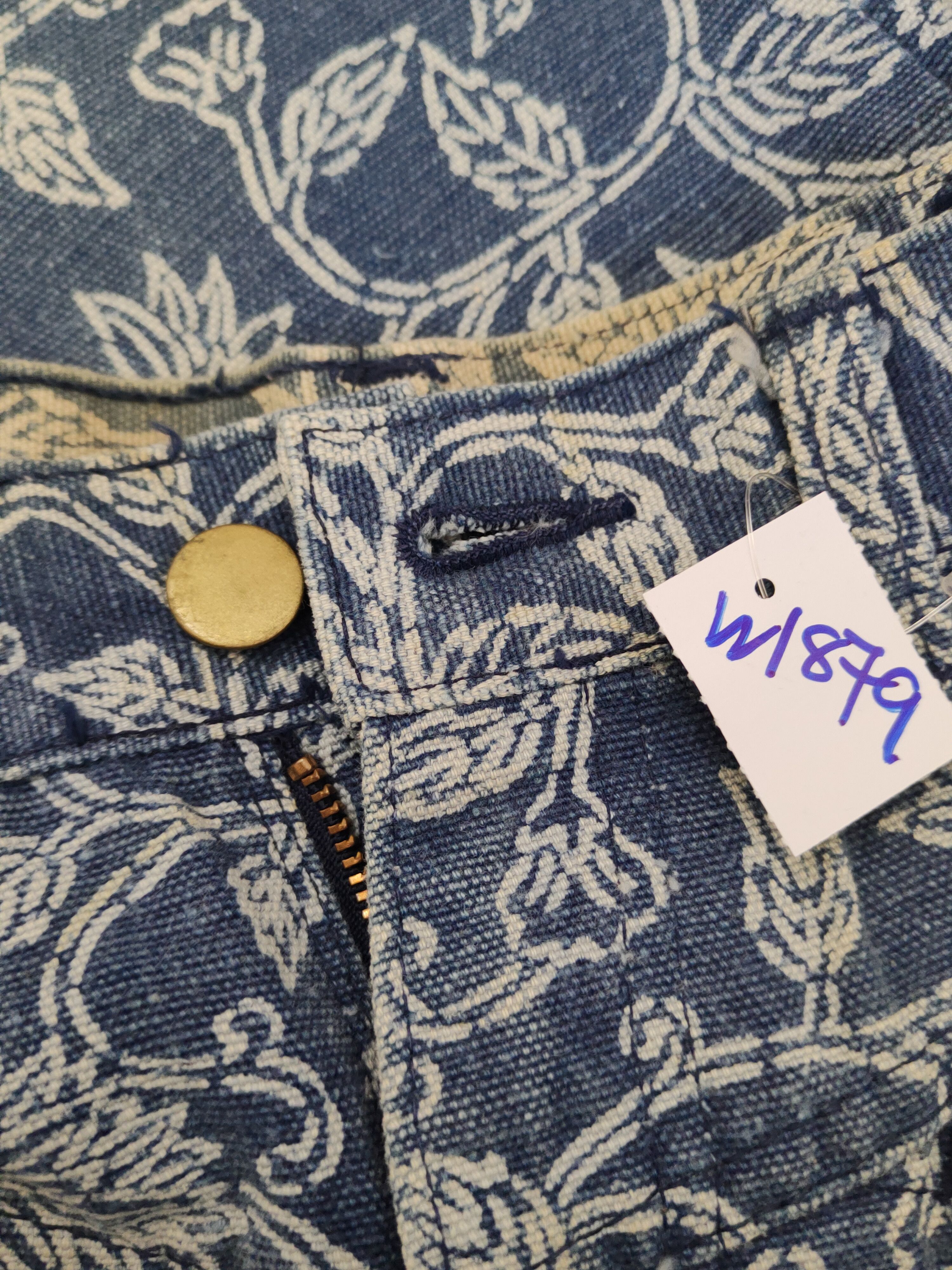 Japanese Brand Japan vintage art Blue Distressed Ripped denim Jeans #W1879 Size US 28 / EU 44 - 15 Thumbnail