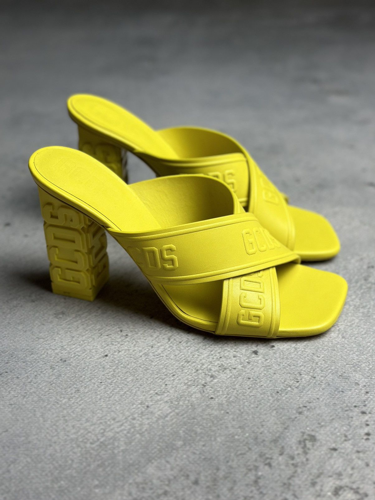 GCDS GCDS Leather Yellow Heels Sandals Luxury Size US 8 / IT 38 - 5 Thumbnail