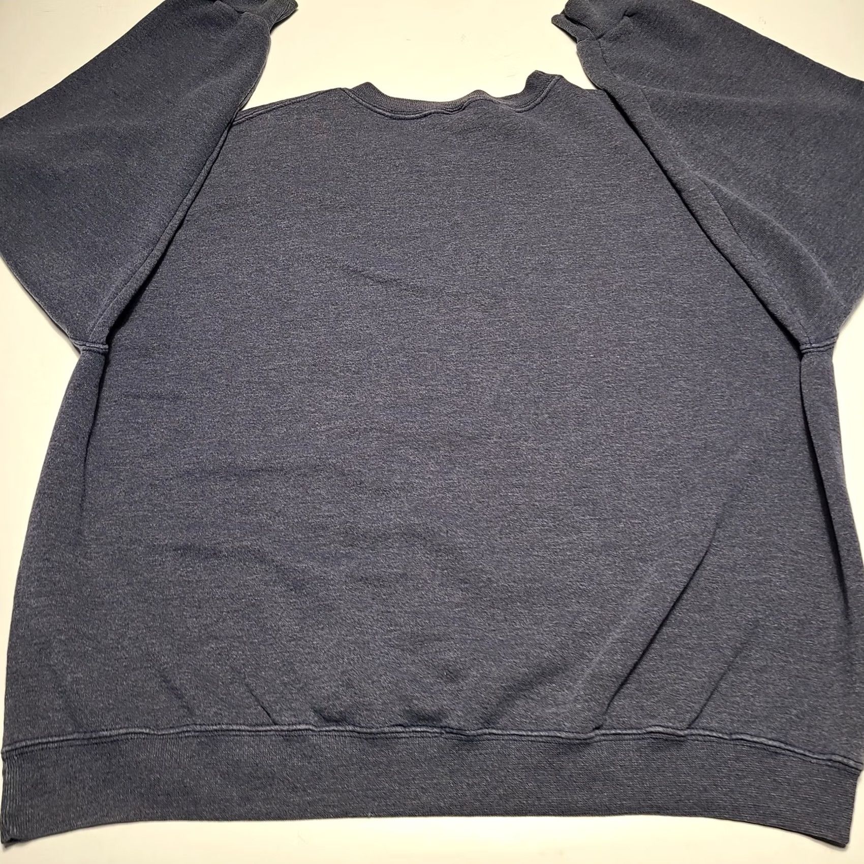 Russell Athletic VINTAGE Russell Athletic Blue Fleece Sweatshirt Men's XL Dri Power Distressed 90s Size US XL / EU 56 / 4 - 2 Thumbnail