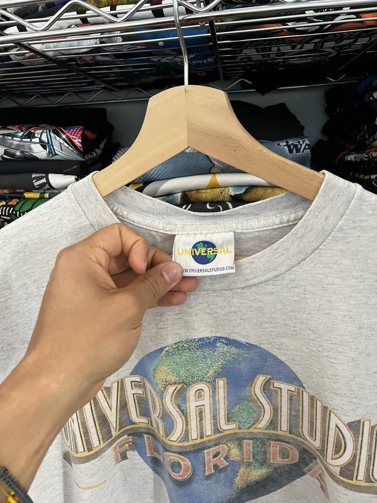 Universal Studios 90s Universal Studios Florida Logo Tee Size US L / EU 52-54 / 3 - 4 Thumbnail