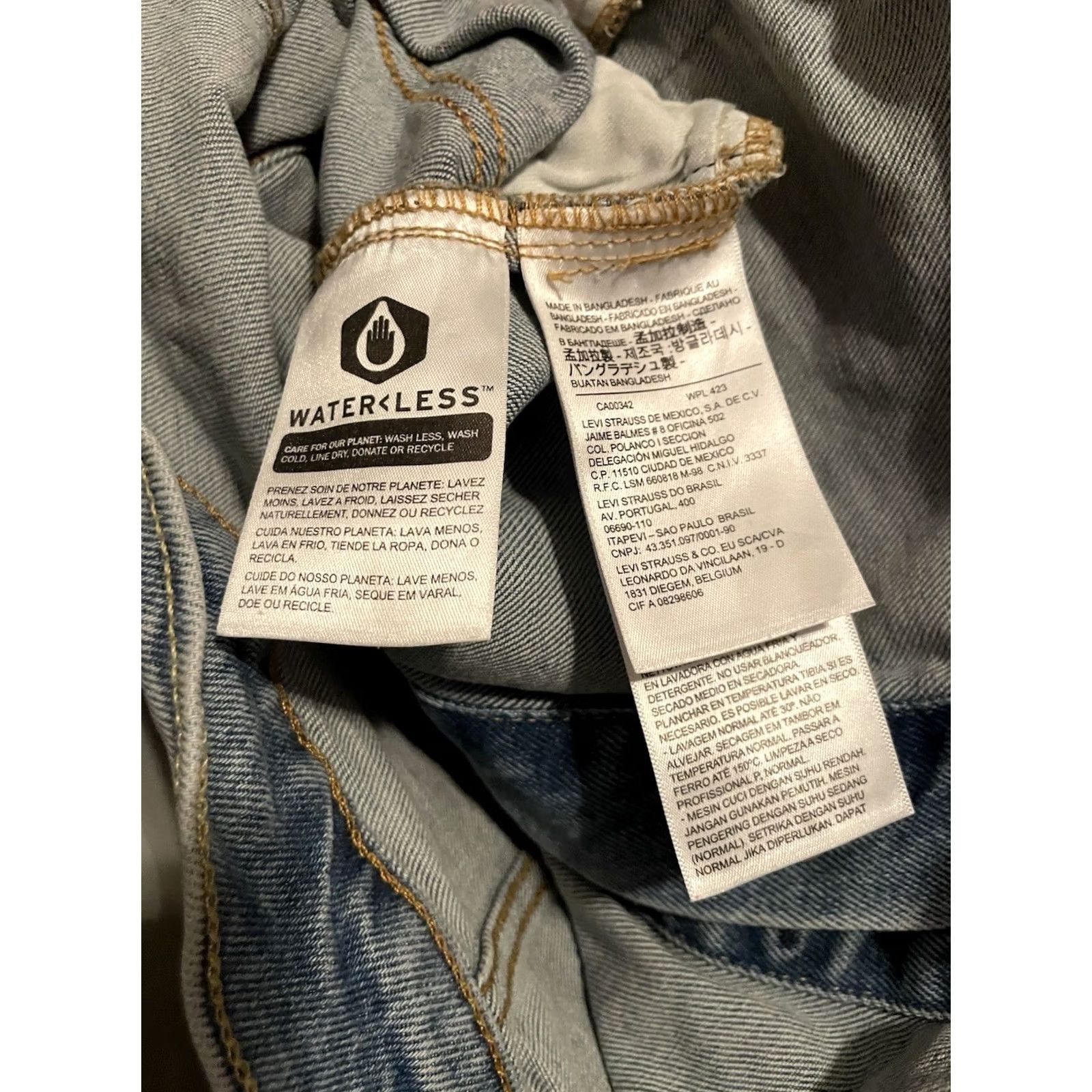 Levi's Item Specifications: Material: Cotton Size 40" / US 18 - 6 Thumbnail