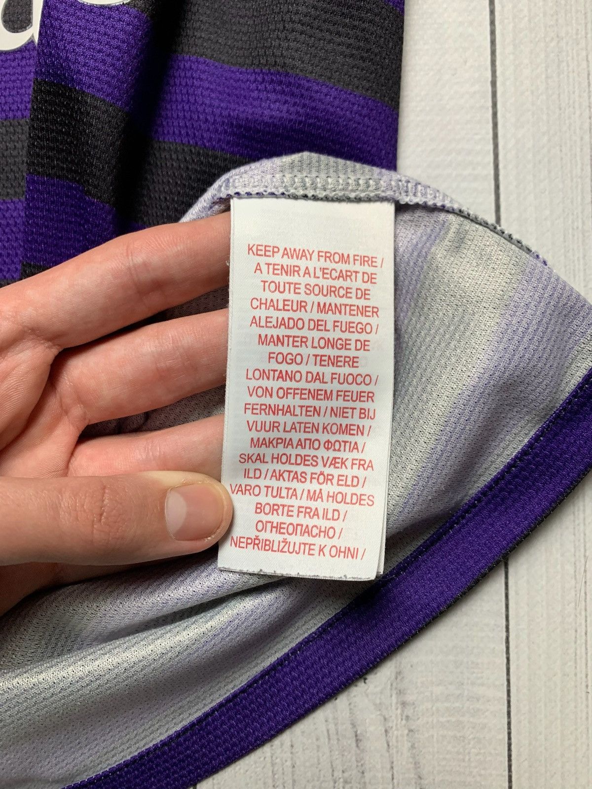 Nike × Vintage Vintage Arsenal soccer jersey away purple 15 Chamberlain Xs Size US XS / EU 42 / 0 - 6 Thumbnail