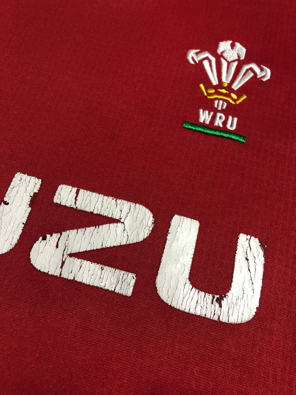 Under Armour Wales Rugby Home Shirt Jersey Under Armour Size US L / EU 52-54 / 3 - 8 Thumbnail
