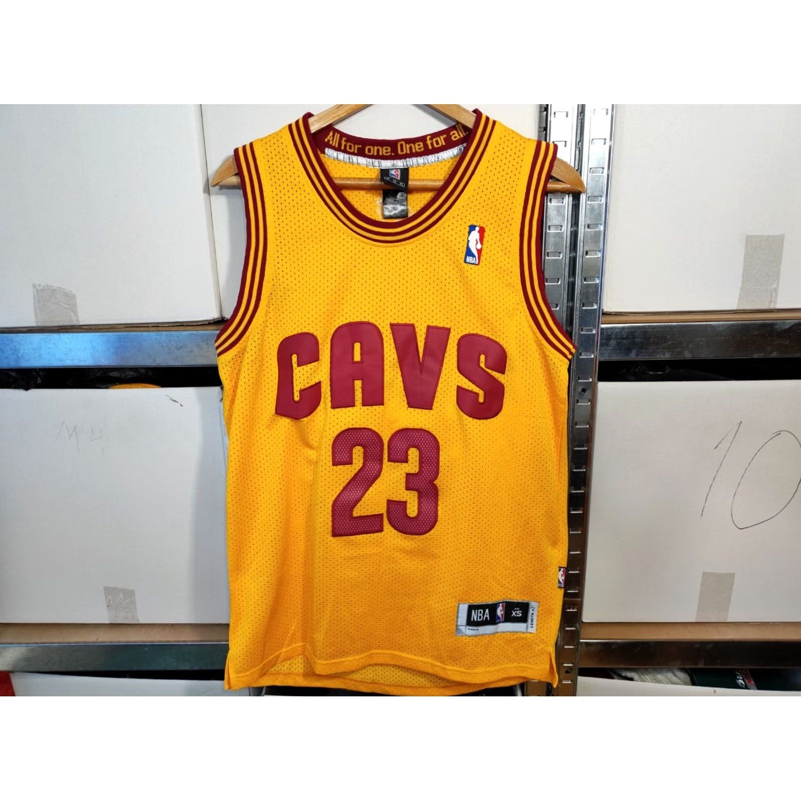 NBA Cleveland Cavaliers Lebron James Jersey #23 NBA Sports Cavs Yellow Tank XS Unisex Adults Sleeveless Jersey Sports/Activewear NCAA Size US XS / EU 42 / 0 - 2 Thumbnail