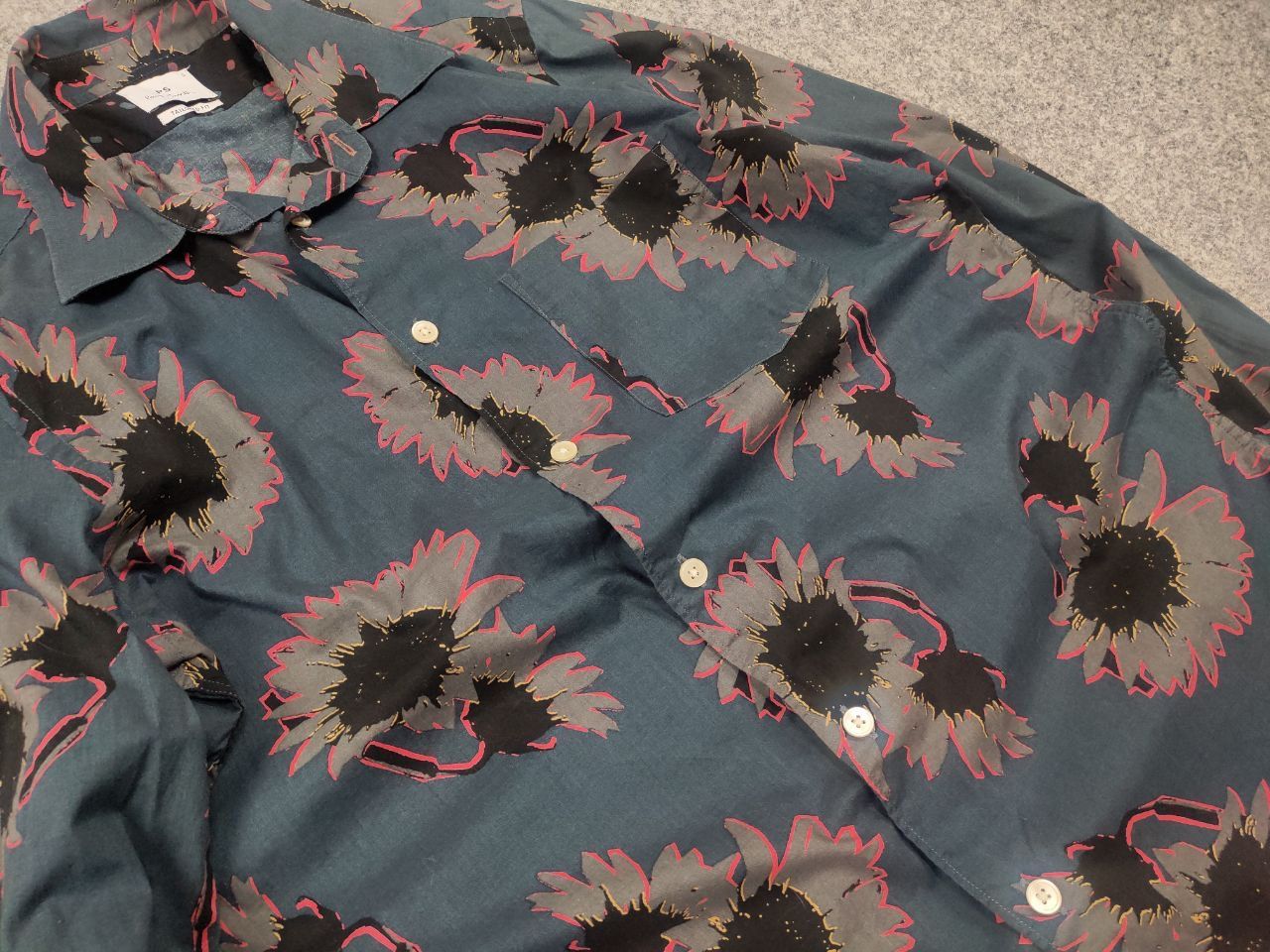 Paul Smith Paul Smith Sun Flower Mainline Button long sleeve Shirt Size US S / EU 44-46 / 1 - 10 Thumbnail