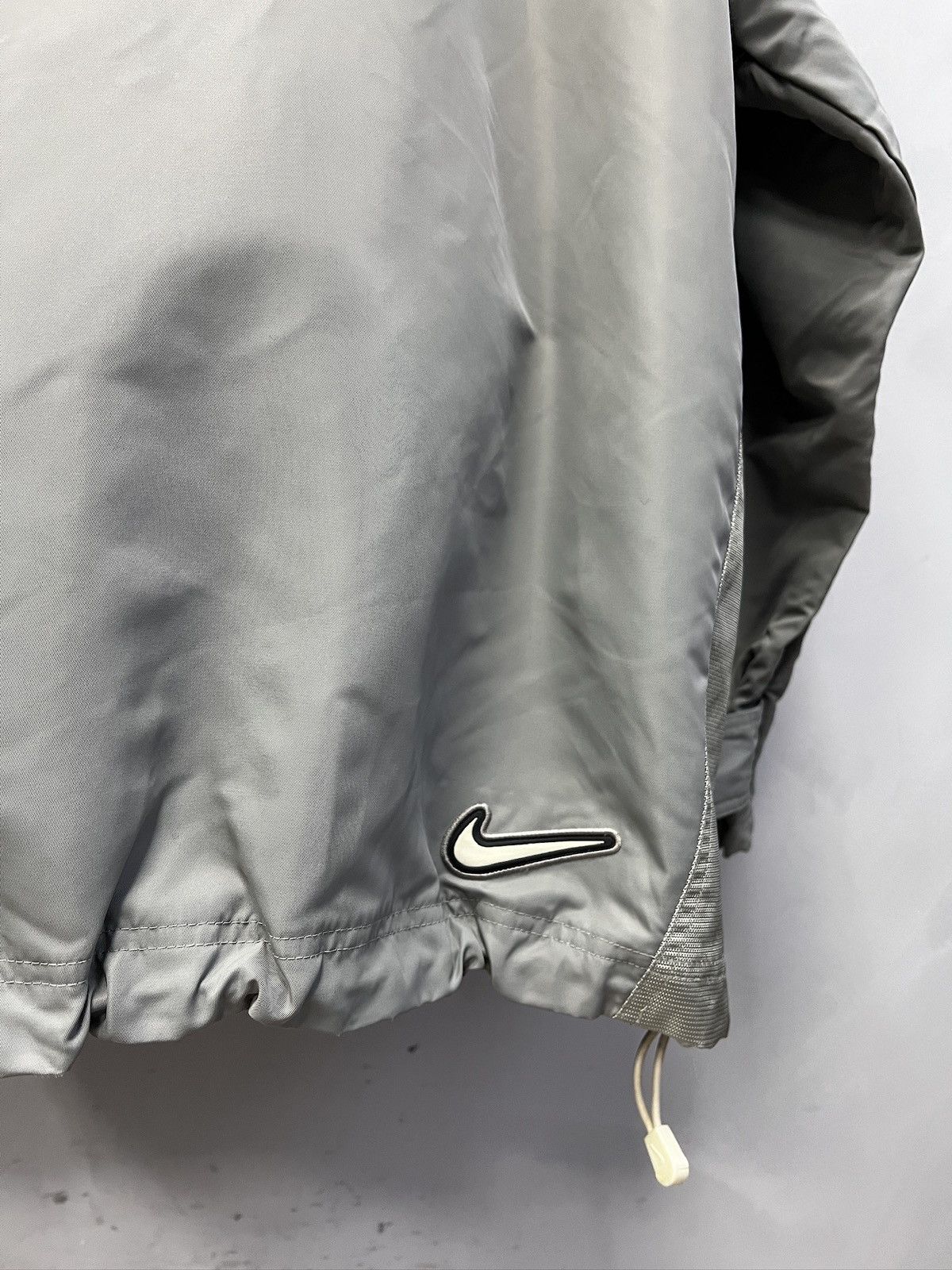 Nike Vintage Nike ACG Down Gore-Tex Jacket Nylon Grey Y2K Size US L / EU 52-54 / 3 - 12 Thumbnail
