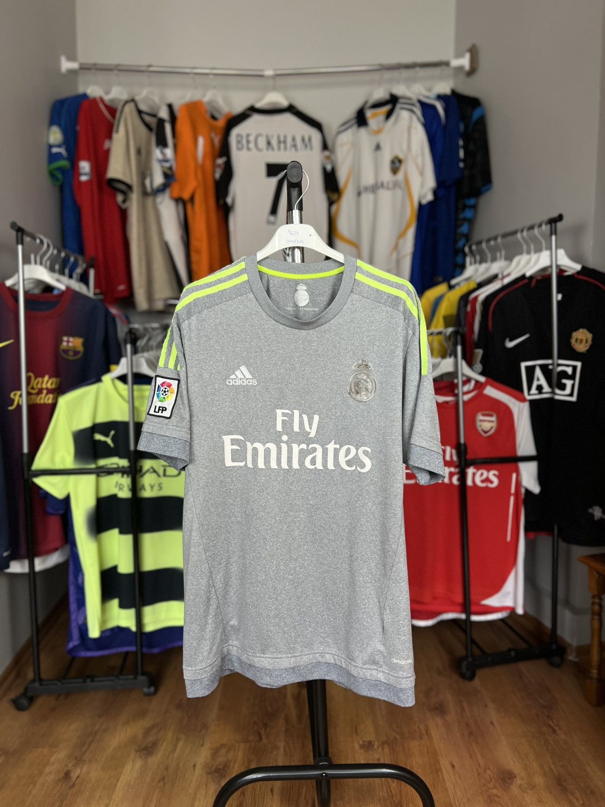 Adidas Soccer Jersey Adidas Real Madrid 2015/16 Size US L / EU 52-54 / 3 - 1 Thumbnail